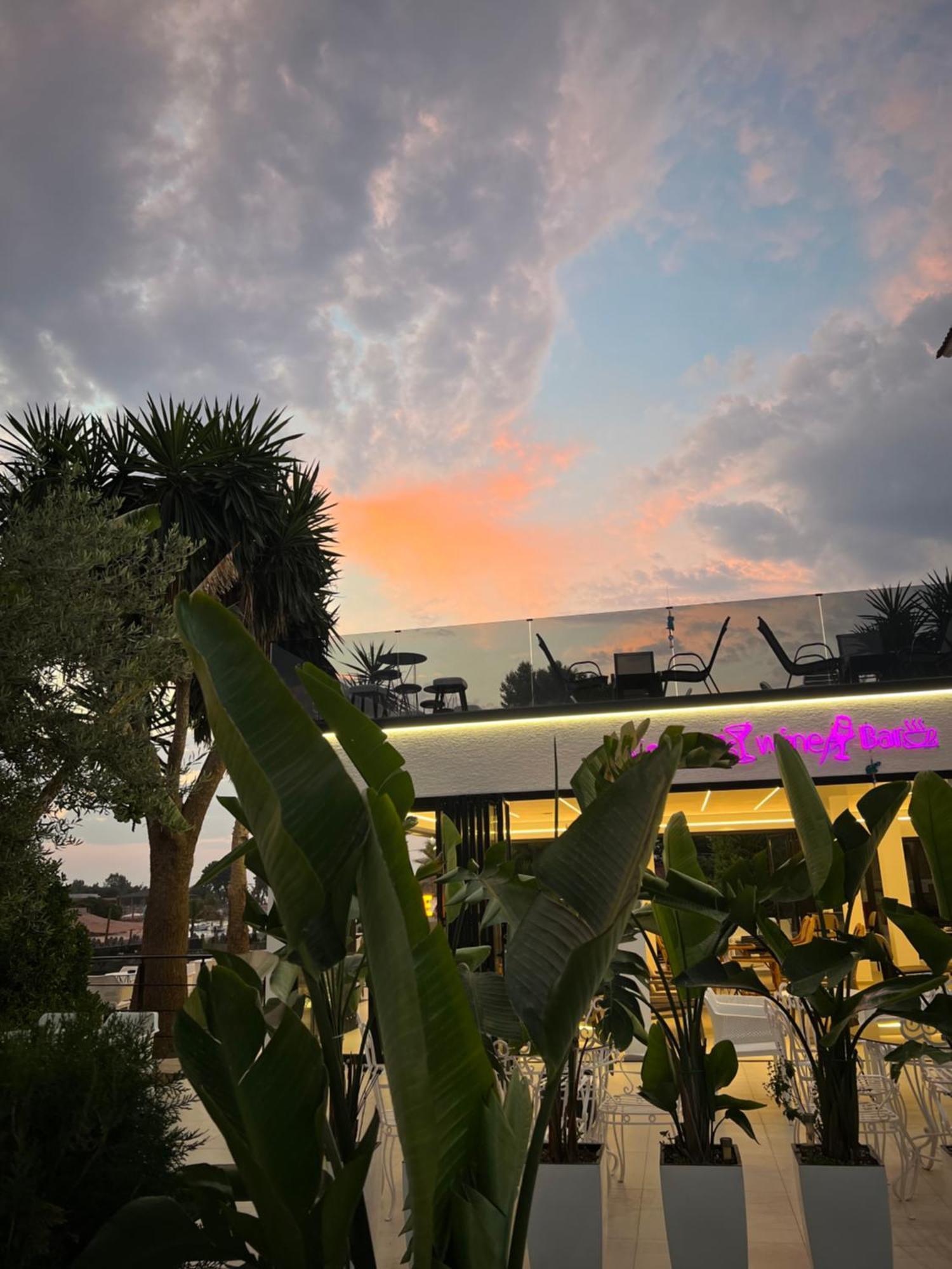 Hotel Vila Park Bujari Ksamil คซามิล ภายนอก รูปภาพ