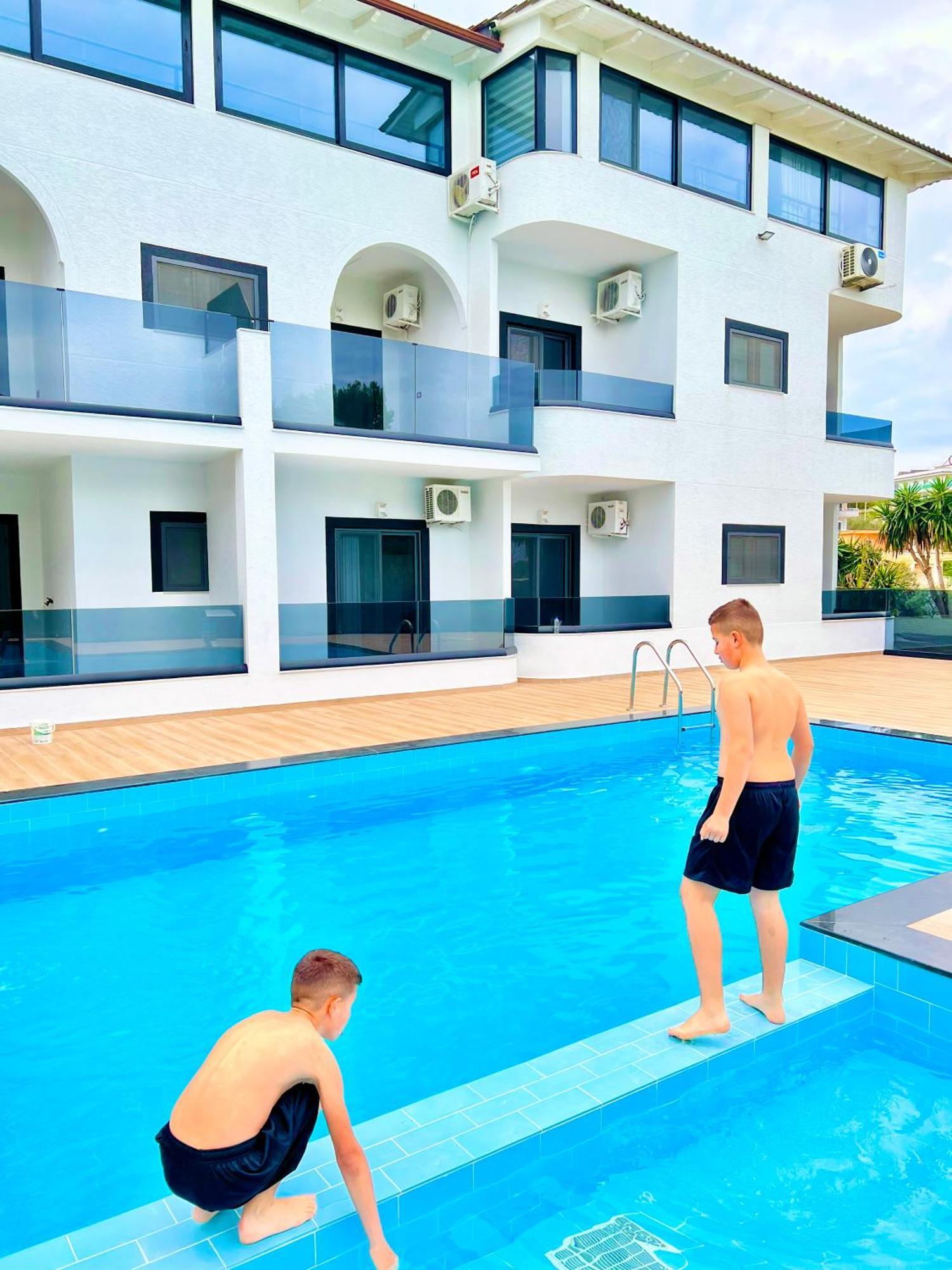 Hotel Vila Park Bujari Ksamil คซามิล ภายนอก รูปภาพ