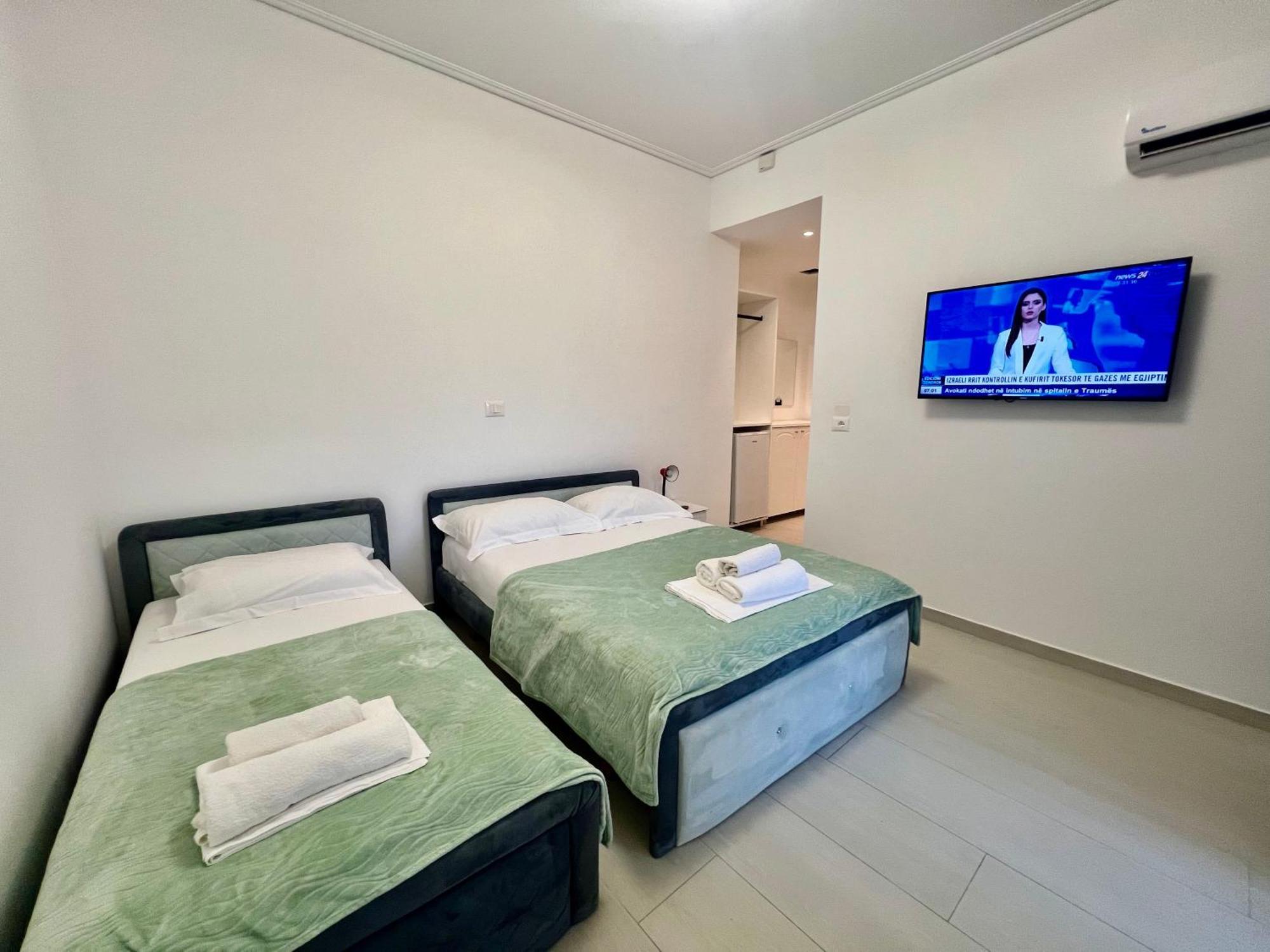 Hotel Vila Park Bujari Ksamil คซามิล ภายนอก รูปภาพ