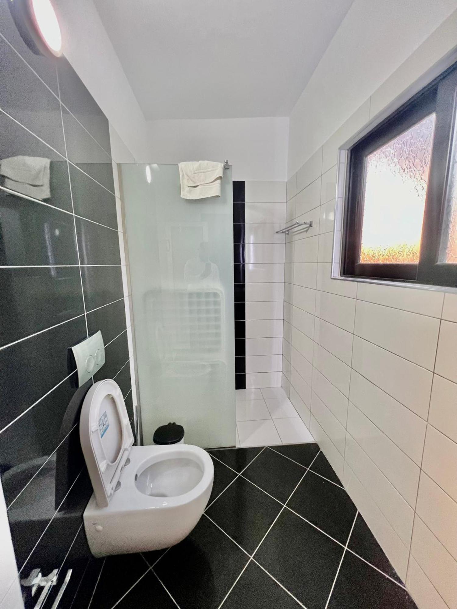 Hotel Vila Park Bujari Ksamil คซามิล ภายนอก รูปภาพ