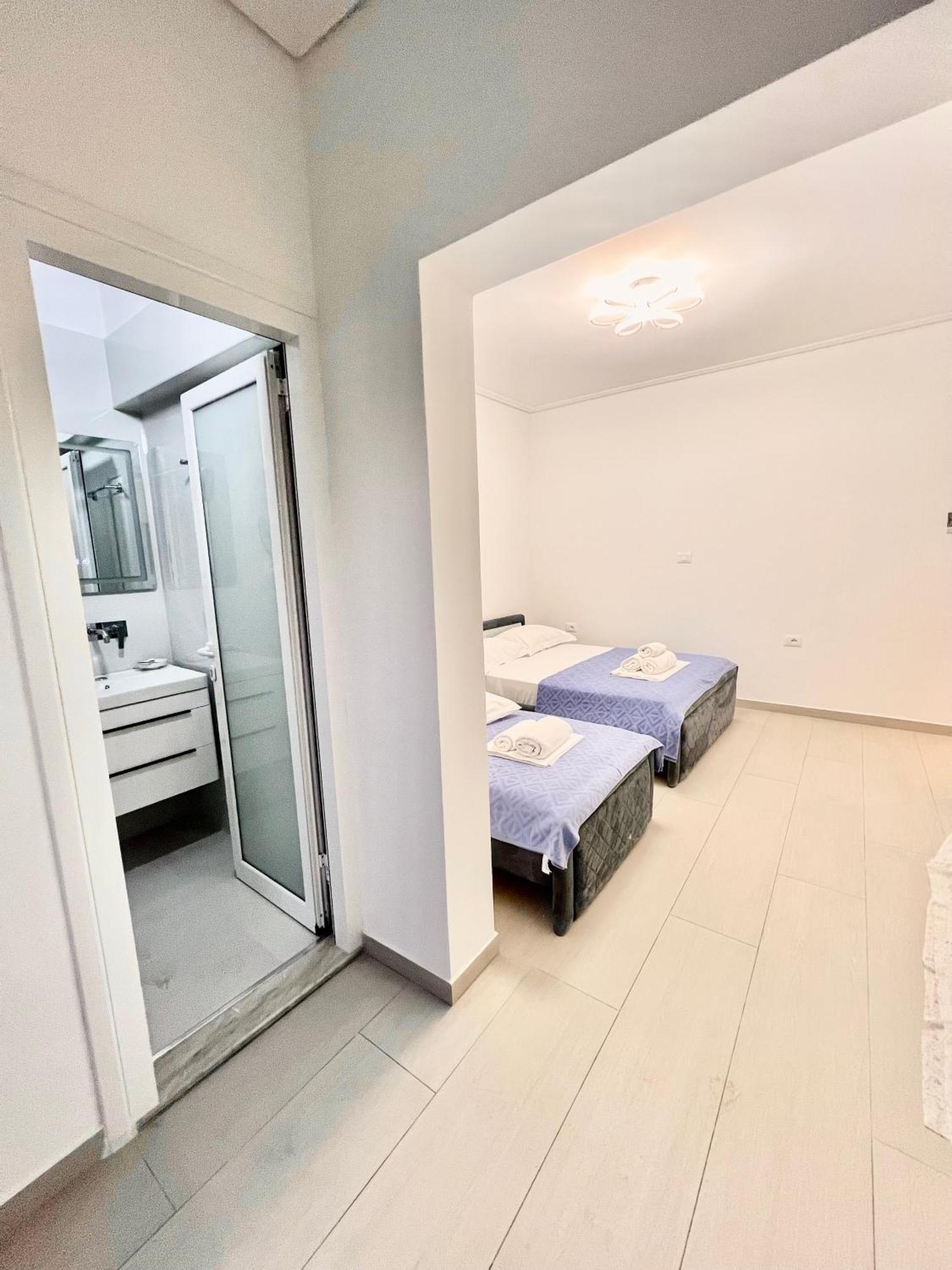 Hotel Vila Park Bujari Ksamil คซามิล ภายนอก รูปภาพ