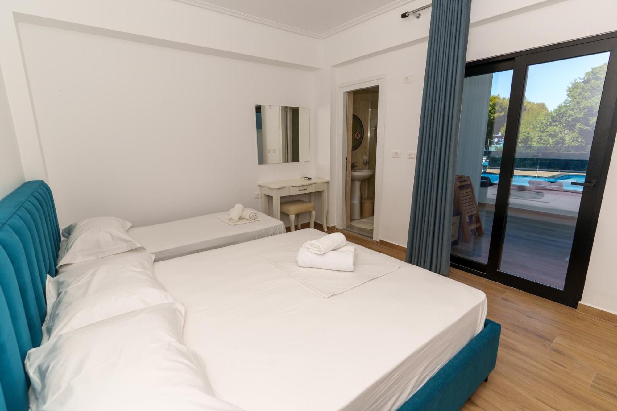 Hotel Vila Park Bujari Ksamil คซามิล ภายนอก รูปภาพ